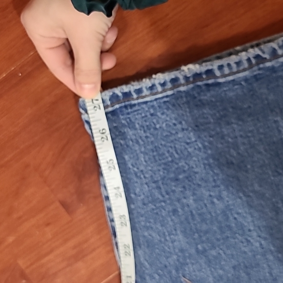 Women's Ribcage Levi's size 30 waist, 27 length - Picture 7 of 8